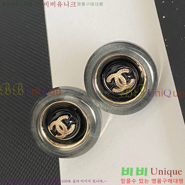 * Ͱ CH00388770-7