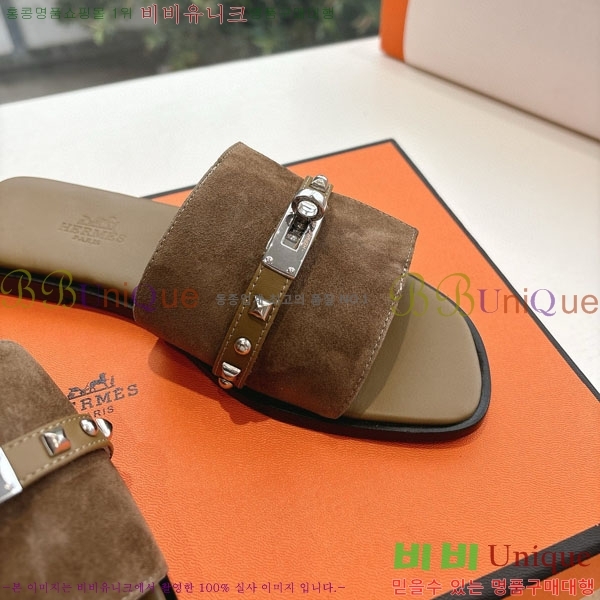 ޽   HE5690771-2