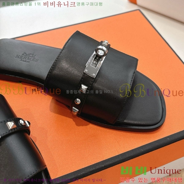 ޽   HE5690771-4