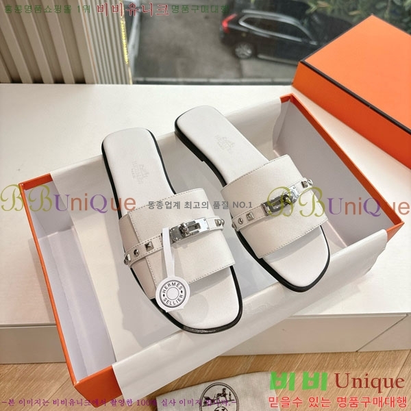 ޽   HE5690771-3