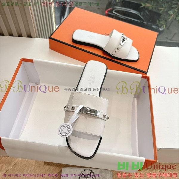 ޽   HE5690771-3