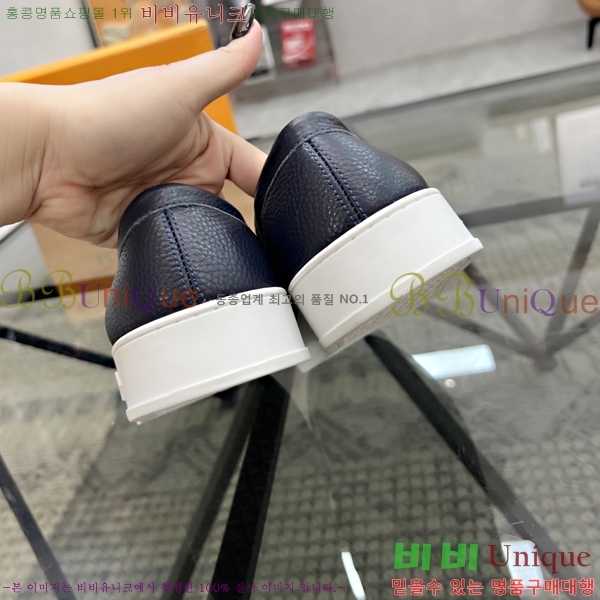  ̺  L836195-4