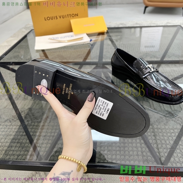  ̺  LV74632-4