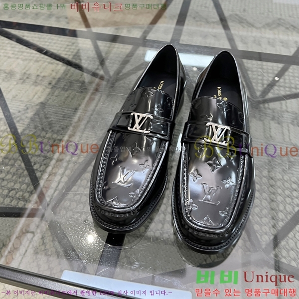  ̺  LV74632-4