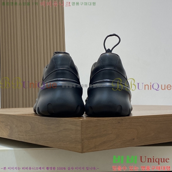   Ŀ B482922-1