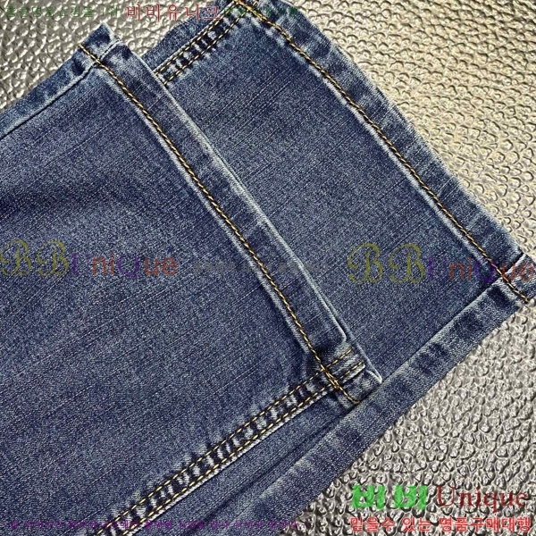   û BB974001