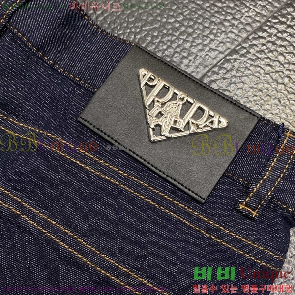   û P25416549