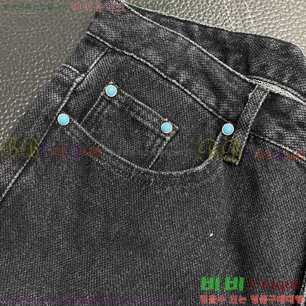  ̺ û L456701
