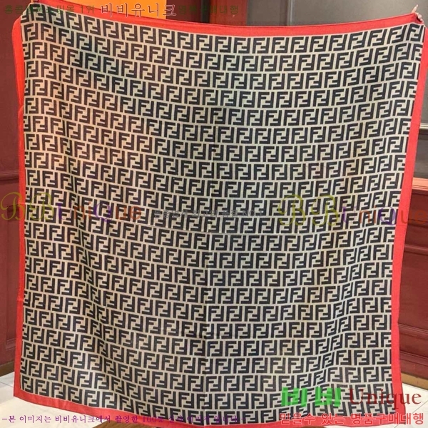 # ÷/ī FF007858-2