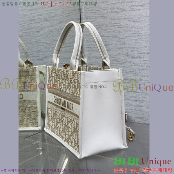 # Ʈ  Ʈ  M585581-189 - 470롽