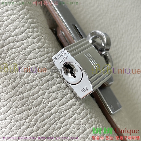 #޽ NEW ̸ 28/25  H581388-8 (ǰ)-2700롽