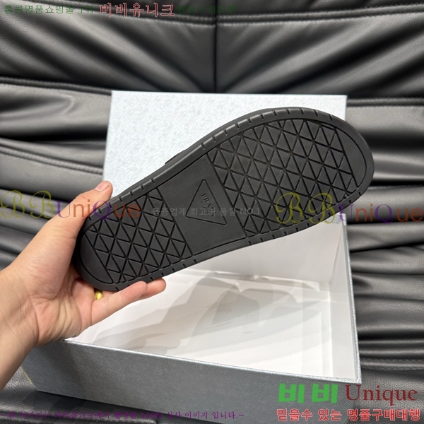  / PP97023-3