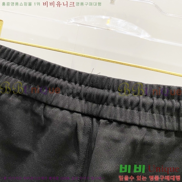   ݹ P97401-6