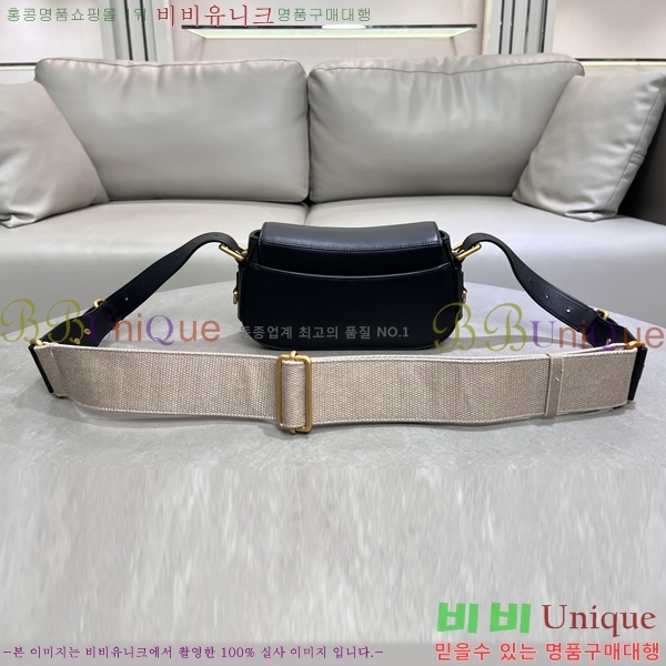 # Streetchic Ʈũ   M3913-801