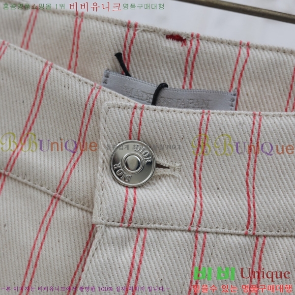   ݹ D647285-1