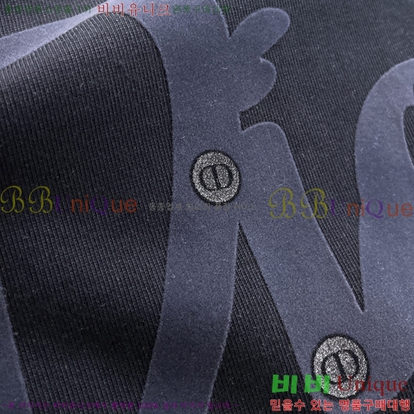    Ƽ D745613-2