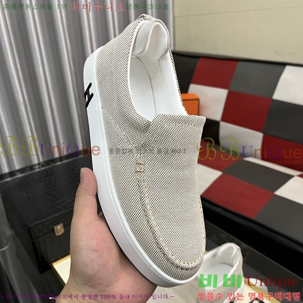  ޽  H75672-1