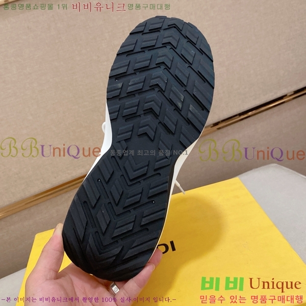   Ŀ F856140-1