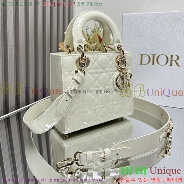 # NEW my abc ̵  24DM05385-6514
