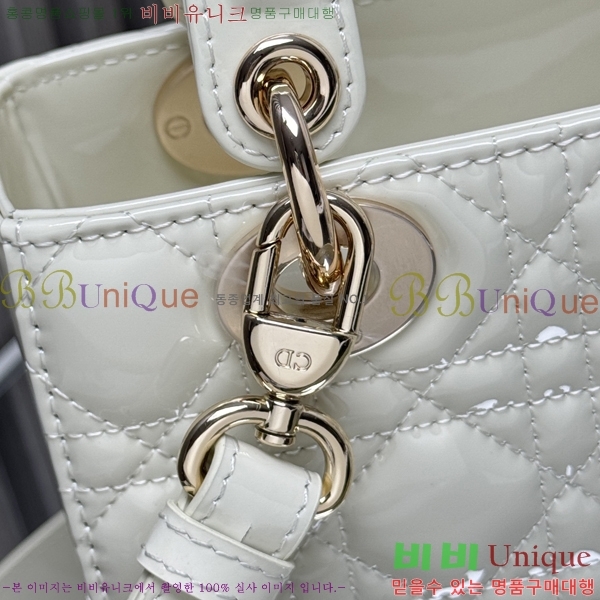 # NEW my abc ̵  24DM05385-6514