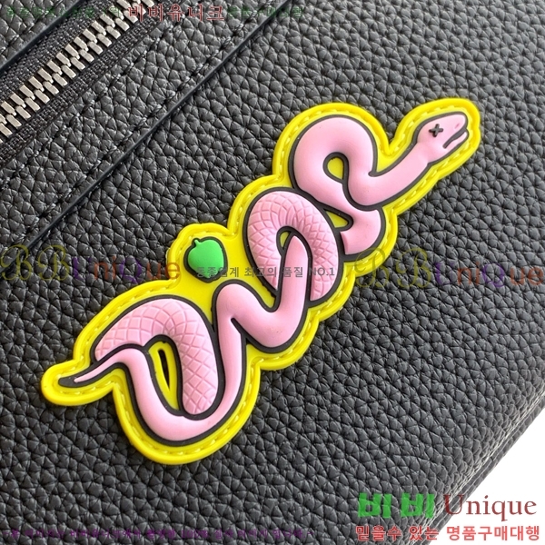 # ̴ 2.0 KAWS ̴  ޽ 2ESWS034-2