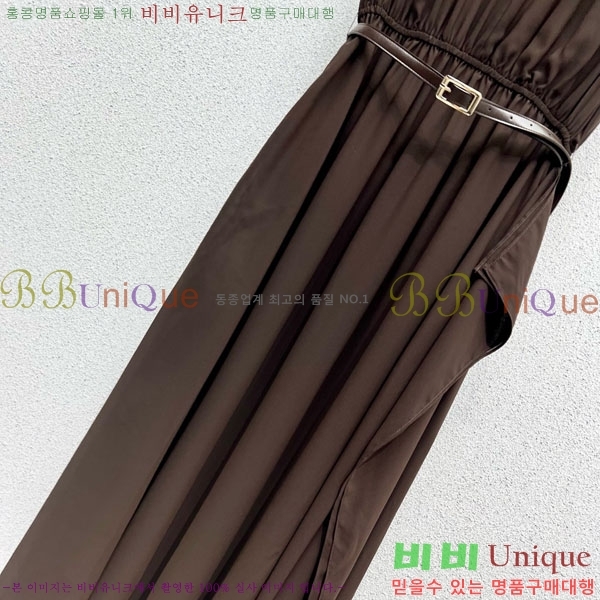  ǽ M4X157122-7
