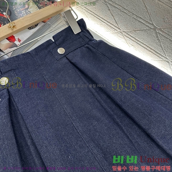   ĿƮ DO241155-4