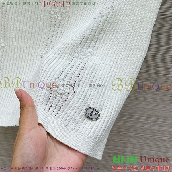  *  Ƽ CH4890045-2