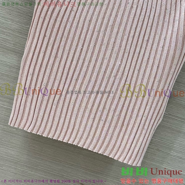 *  Ƽ CH4890045-4