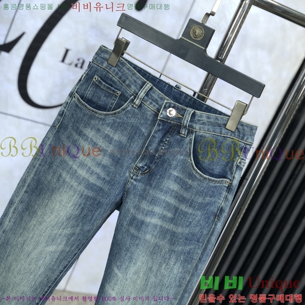   û P25416571
