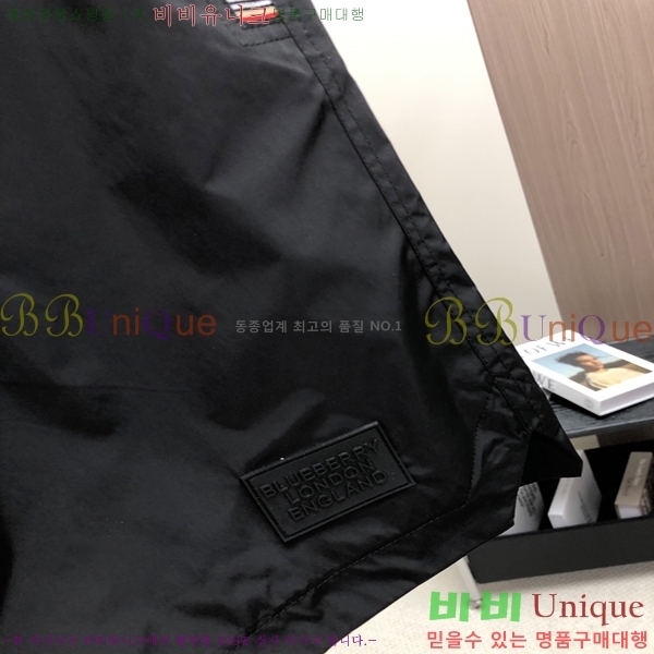    ݹ 18BU25522-1