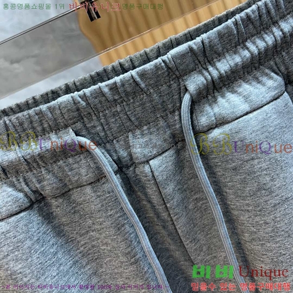    GV48972-2