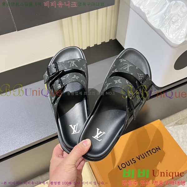  ̺  L8920935-3