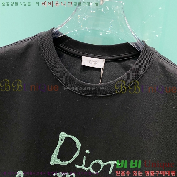    Ƽ D59526-1