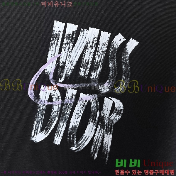    Ƽ D590249