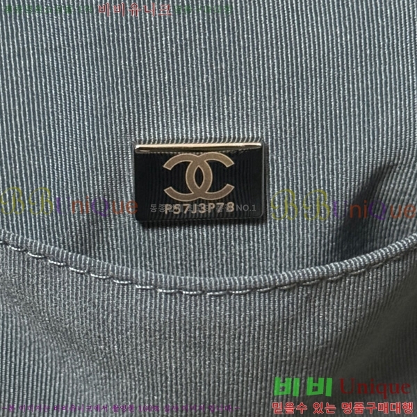 #*  ι 66941-236