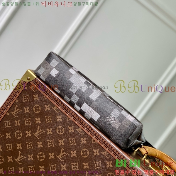 #̺ Ʈ   ٸö  M14926-101