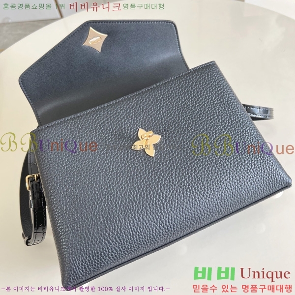 #̺    M86012-101