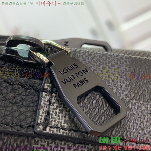 #̺   M14953-101