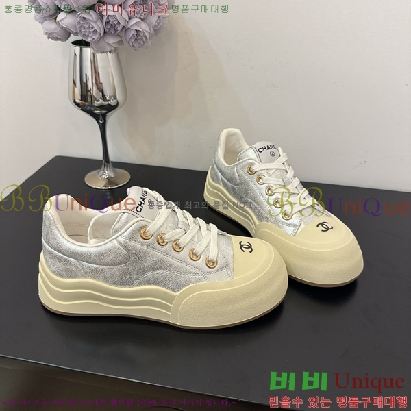  * Ŀ 32HG872560-1