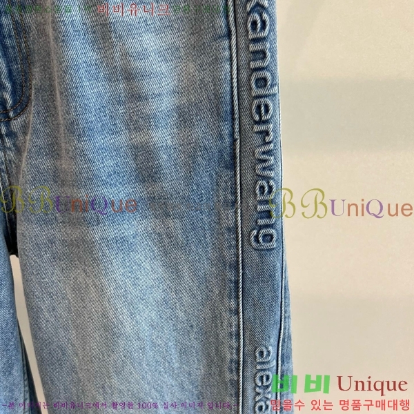  ˷    AWG1129-3