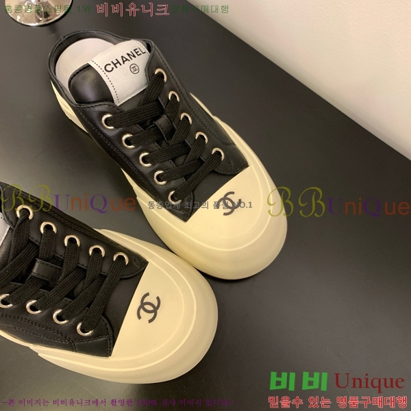  * Ŀ  32HG872561-12