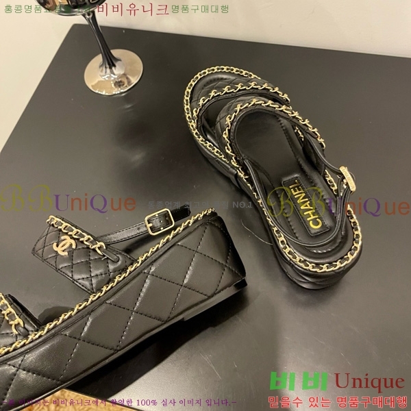 *  32CH825581-1
