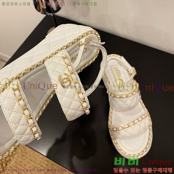 *  32CH825581-2