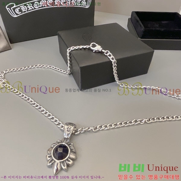  ũ  AA301222