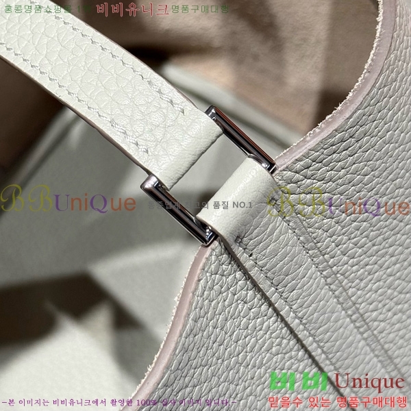 #޽ ź 22 HE245113-104
