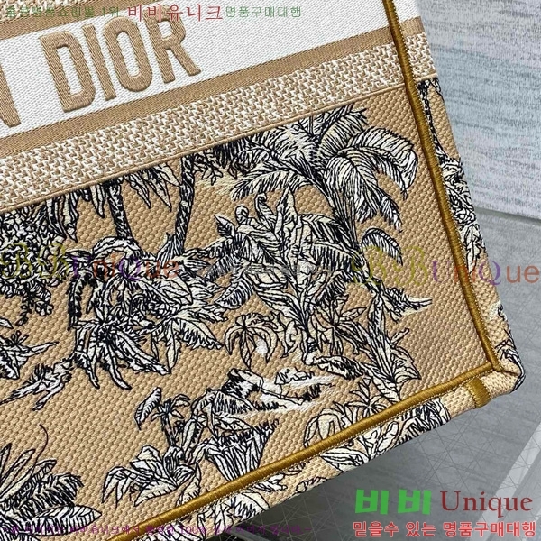 #  Ʈ  M12868001-607