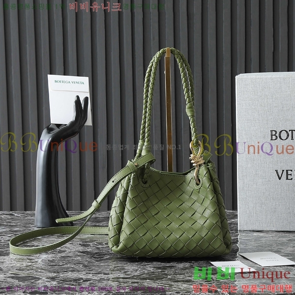 ���װ�����Ÿ �ȵ�Ƹ� �Ķ�Ʈ 796569-2010