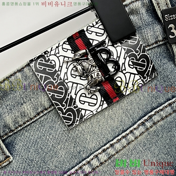     19BU256165-4