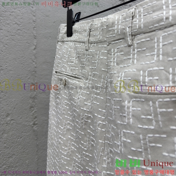      22FD2561723-4